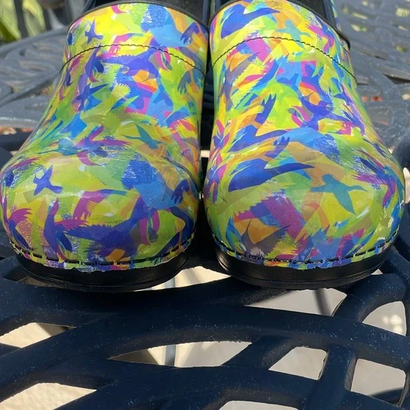 Santa Raven Clog Size 41 - Picture 2 of 6